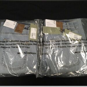 2-Pair Goodfellow & Co Mens 29 x 32 Watson Light Wash Athletic Slim Tapered Leg